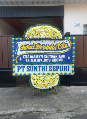 Papan Bunga Duka di Padang Guci Hulu